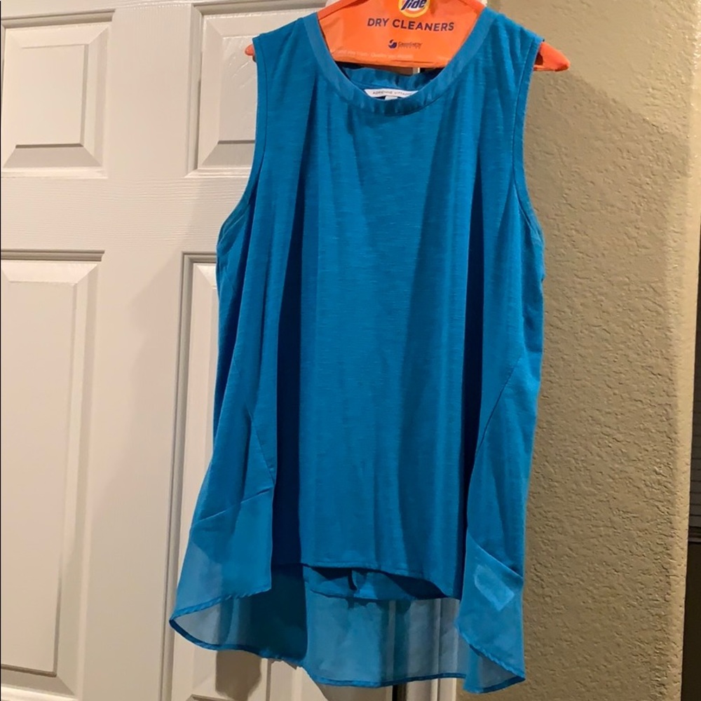 Blue high-low tank top